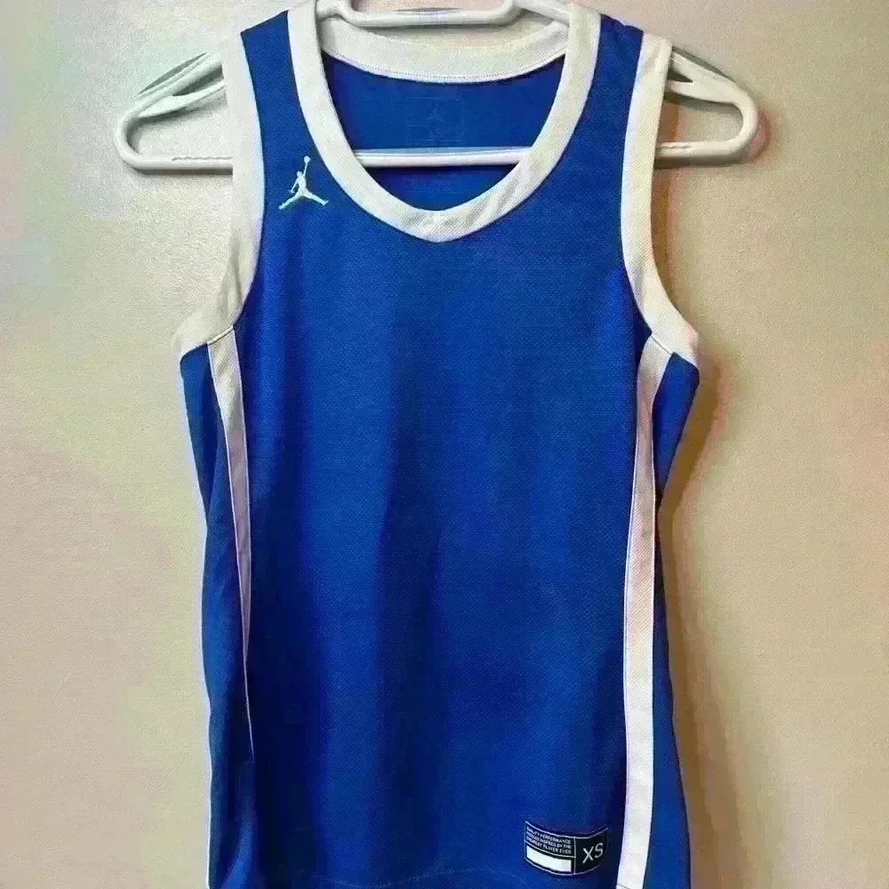 Nike Jordan Womens Basketball Blue Sleeveless Jersey  Size XS